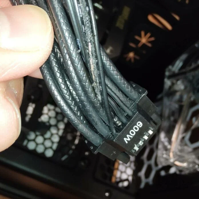 Кабель питания 12V-2×6 плавится на Nvidia GeForce RTX 5070