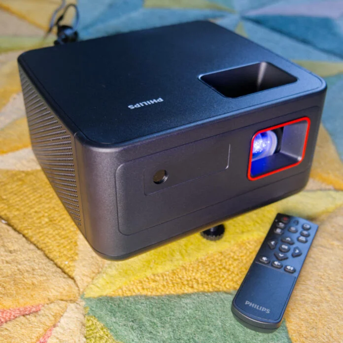 Обзор Philips GamePix 900: игровой монитор размером с стену по доступной цене