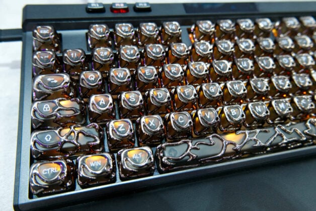 Последняя клавиатура от MSI — Clair Obscur Expedition 33 Nevron