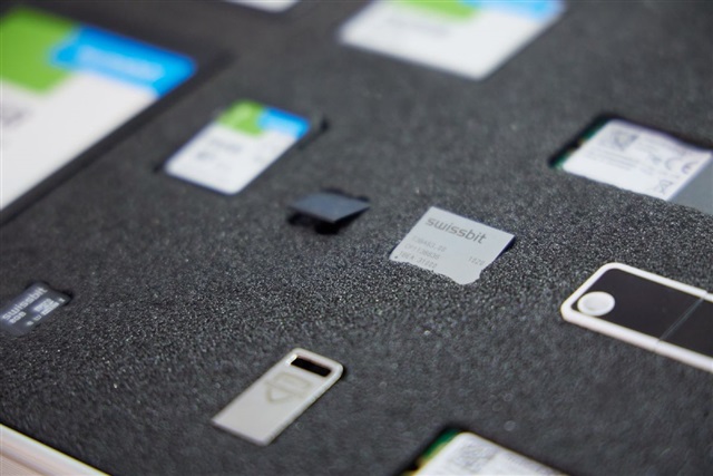 Спрос на ИИ-технологии стимулирует рост корпоративных SSD