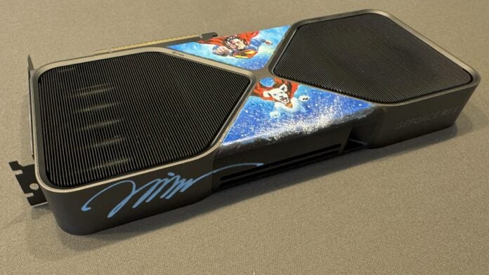 Nvidia дарит RTX 5090 FE с изображением Супермена, подписанным Джимом Ли из DC