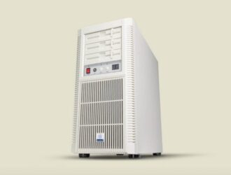 Это ретро-корпус Silverstone заставит ваших друзей задуматься, как вы вообще можете играть в Cyberpunk