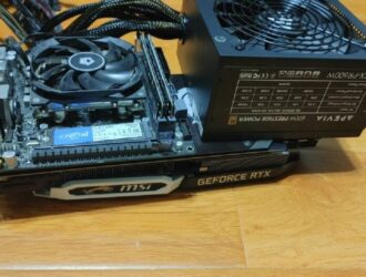 Пользователь Reddit бросает вызов устоявшимся нормам, собирая безумный компьютер