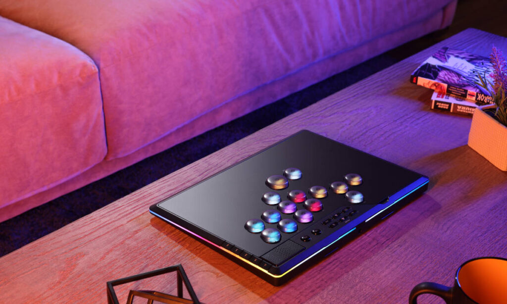 CORSAIR выходит на ринг со своим контроллером Novablade Pro