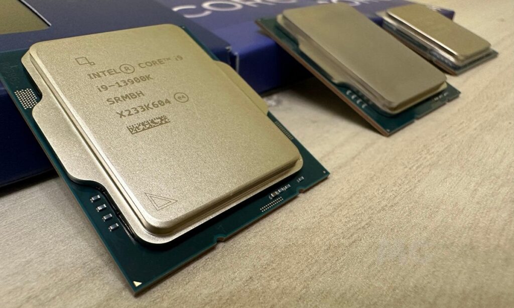 Intel продолжит снижать цены на свои процессоры Arrow Lake и Lunar Lake