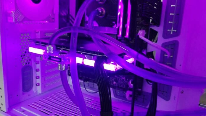 Вот насколько на самом деле быстра видеокарта Nvidia RTX 5090 с турбонаддувом мощностью 913 Вт