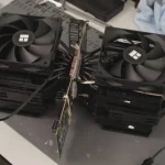 Моддер устанавливает два массивных процессорных кулера на графический процессор Nvidia GeForce RTX, и температура в точках нагрева снижается на 35 °C