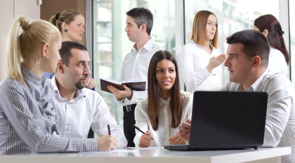 Кадровые ресурсы как управляемая система: как бизнесу адаптироваться к рынку труда