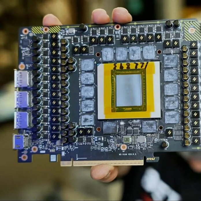 Как вывести из строя видеокарту MSI RTX 5090 Lightning Z при попытке установки модуля питания