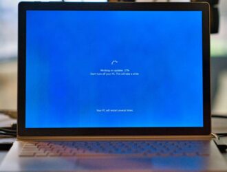 Windows 11 скоро будет автоматически откатывать неисправные обновления драйверов
