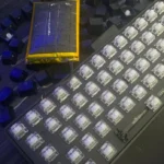 Аккумулятор беспроводной клавиатуры SteelSeries вздулся после того, как ее подключили к сети на 24 часа в сутки 7 дней в неделю